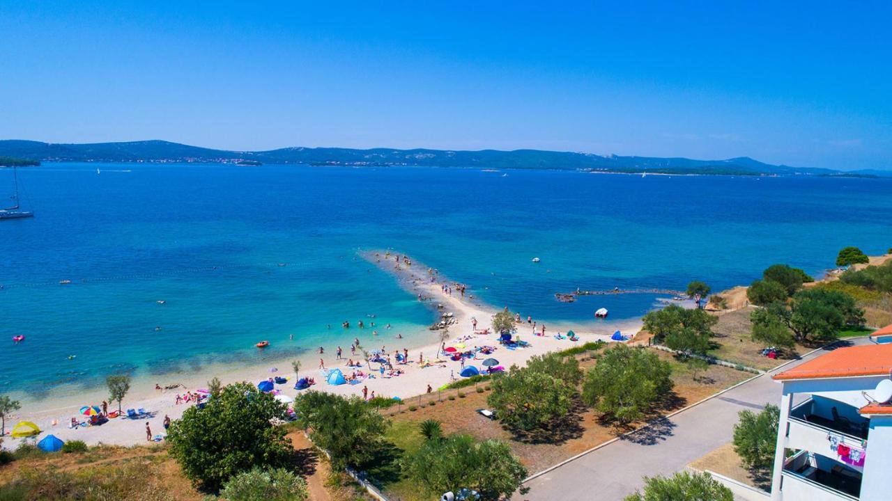 Dva Dukata Bed & Breakfast Biograd Na Moru Bagian luar foto