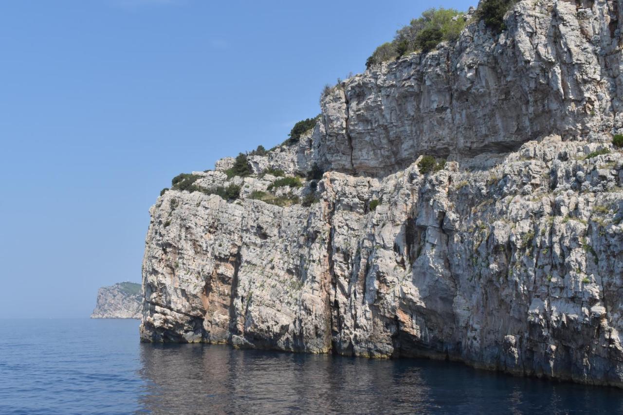 Dva Dukata Bed & Breakfast Biograd Na Moru Bagian luar foto